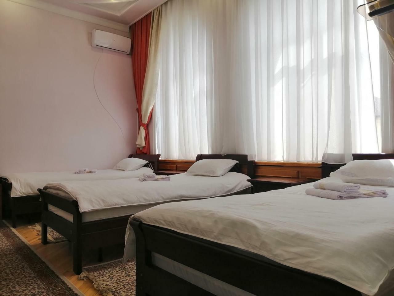 Rakat Hostel Tashkent Luaran gambar
