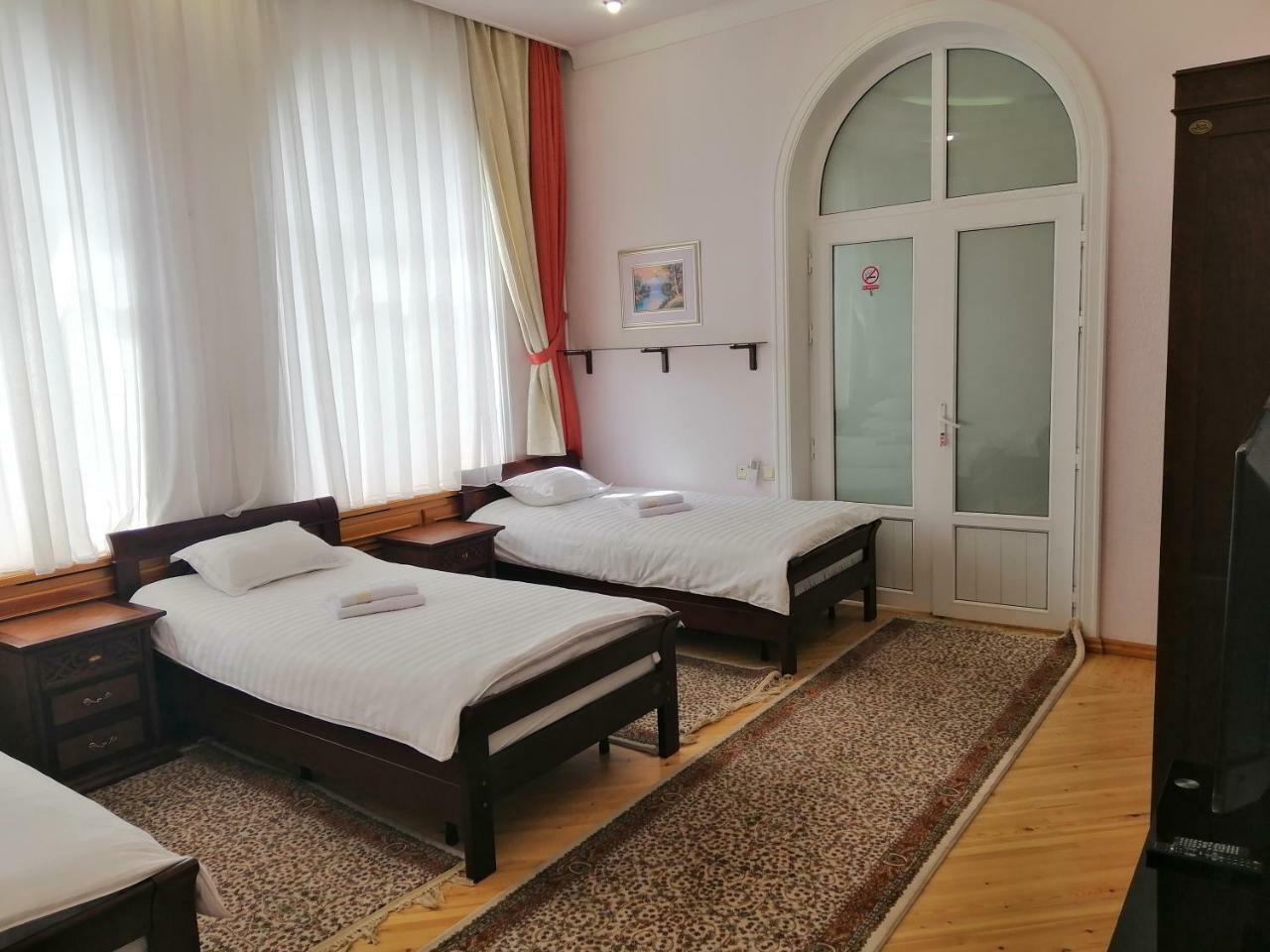 Rakat Hostel Tashkent Luaran gambar